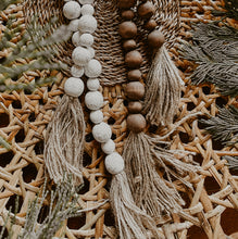 Load image into Gallery viewer, Chunky Beaded Garland